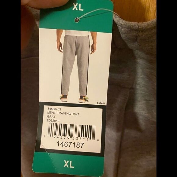 Puma training pants - Picture 3 of 3